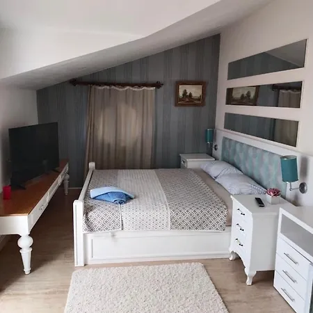 Modern And Cozy Dublex In Amazing Facility *