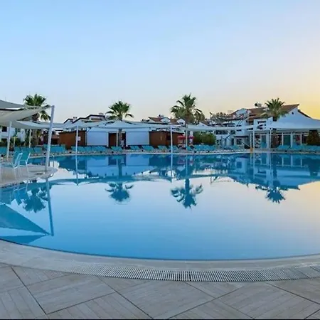 Modern And Cozy Dublex In Amazing Facility Otel Belek